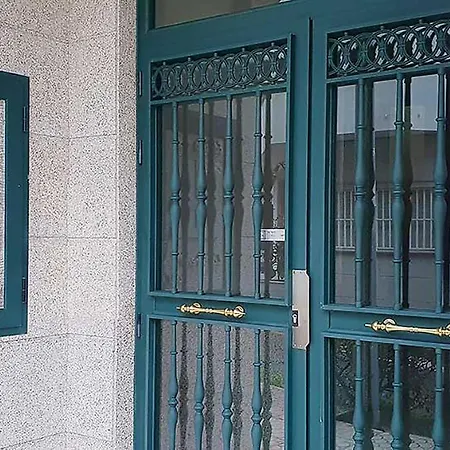 Edifio Sirena 公寓 桑亨霍