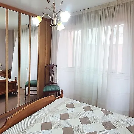 Edificio Sirena Apartment *